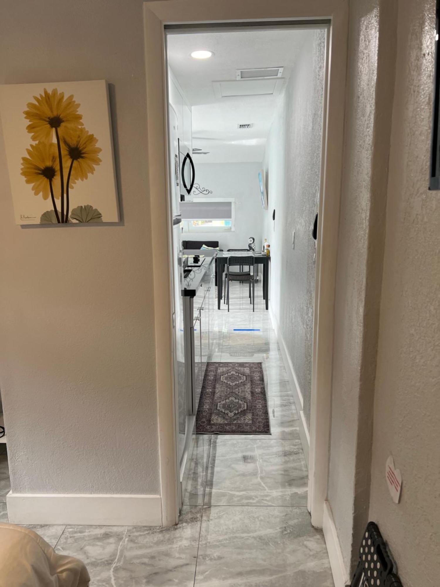 Little Gables Studio-Your Miami Escape-10Min Airport Exterior photo